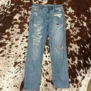 American Eagle Mom Jeans